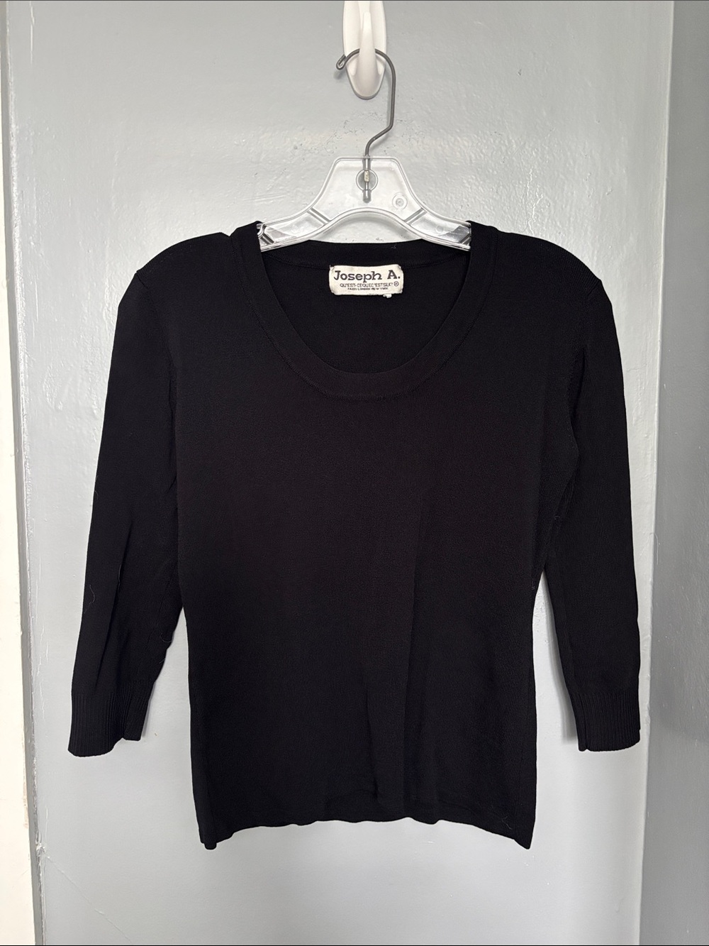 Joseph Black Long Sleeve Crewneck Top